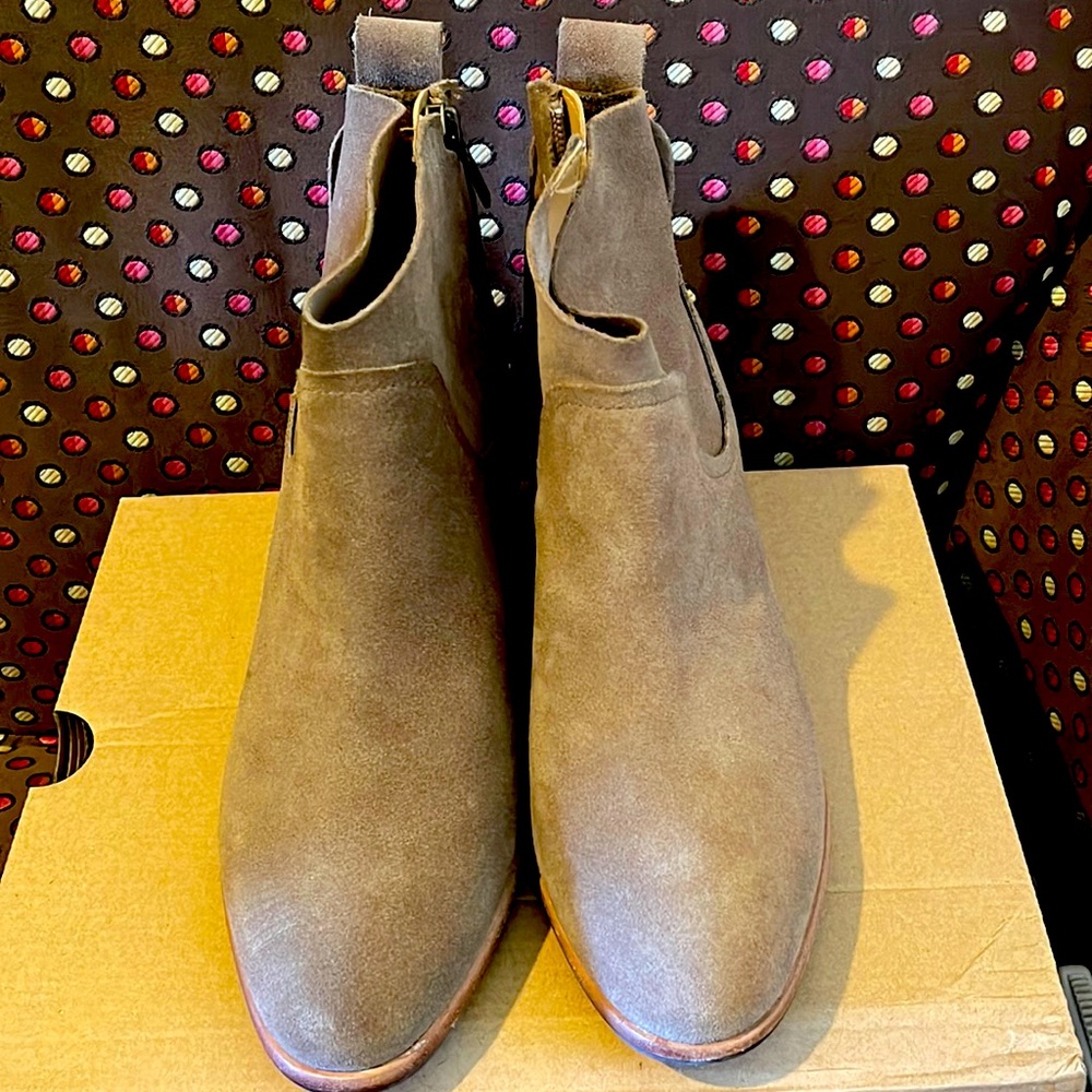 UGGS Light Tan suede booties 2 1/2 inch wedge heel.